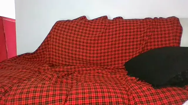 Busty Bby online show from March 17, 8:39 am