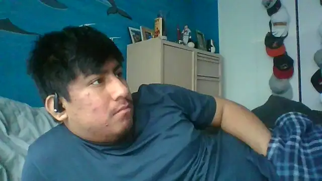 Snapshot of aloking2004 chatting on March 15, 10:49 pm aloking2004 online show from March 15, 10:49 pm