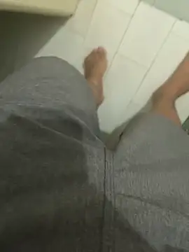 CMHot online show from March 1, 9:50 pm