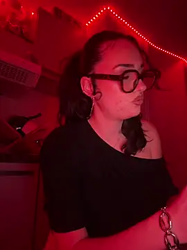 Claraaaaa06 online show from March 17, 7:39 pm