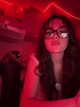 Claraaaaa06 online show from April 13, 6:13 pm