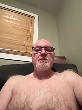 dwreck1974 online show from March 1, 10:56 pm