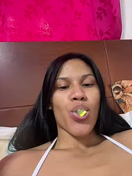 KathLovee online show from July 9, 5:50 pm