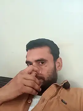 Snapshot of gauravsexy chatting on March 2, 5:19 am gauravsexy online show from March 2, 5:19 am