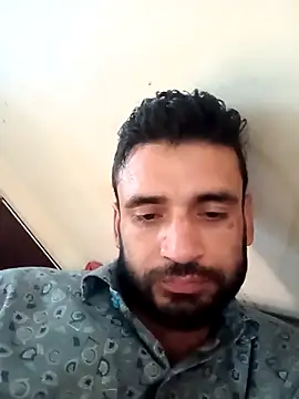 Snapshot of gauravsexy chatting on May 13, 2:09 am gauravsexy online show from May 13, 2:09 am