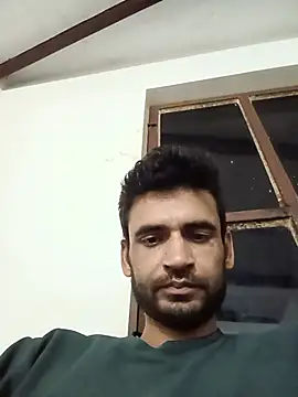 Snapshot of gauravsexy chatting on May 28, 6:49 pm gauravsexy online show from May 28, 6:49 pm