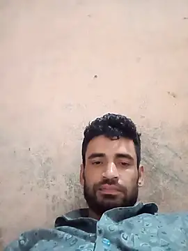 Snapshot of gauravsexy chatting on June 3, 7:33 am gauravsexy online show from June 3, 7:33 am