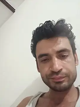 Snapshot of gauravsexy chatting on June 26, 8:46 pm gauravsexy online show from June 26, 8:46 pm