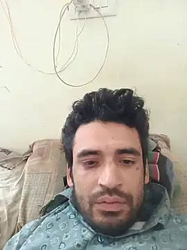 Snapshot of gauravsexy chatting on July 4, 6:52 am gauravsexy online show from July 4, 6:52 am