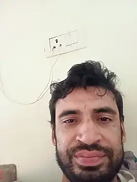 Snapshot of gauravsexy chatting on July 10, 11:24 am gauravsexy online show from July 10, 11:24 am