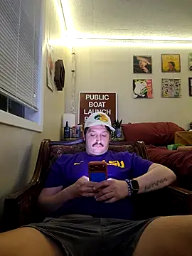 PoundedCajunGuy93 online show from June 1, 5:09 am