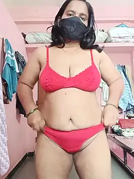 Snapshot of Miss-Dolly07 chatting on June 9, 6:03 am Miss-Dolly07 online show from June 9, 6:03 am