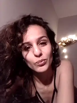 Snapshot of MissElen chatting on March 2, 4:47 pm MissElen online show from March 2, 4:47 pm