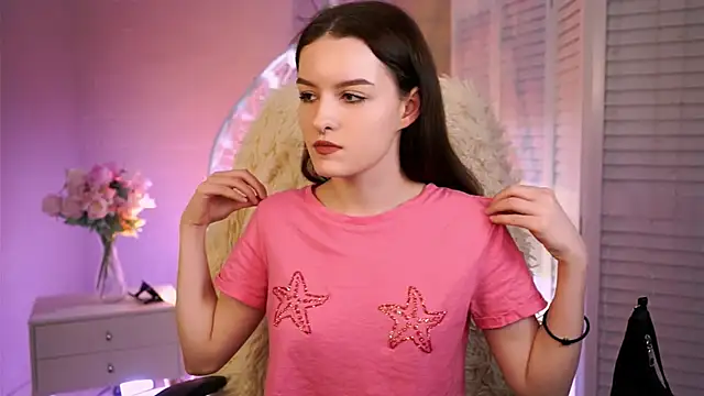 Snapshot of KellieBanshe chatting on March 3, 12:44 pm KellieBanshe online show from March 3, 12:44 pm