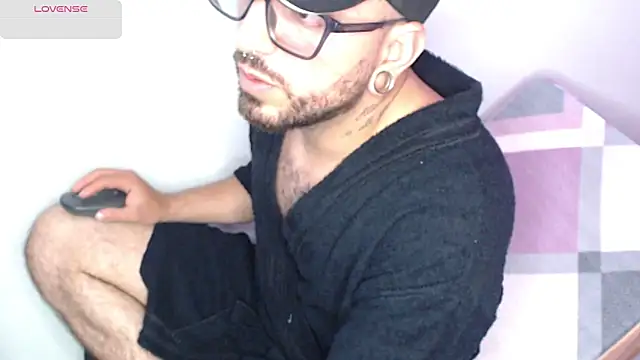 Snapshot of HyperCore_Interactive chatting on March 20, 7:08 pm HyperCore Interactive online show from March 20, 7:08 pm