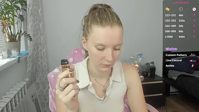 Mary Blu online show from November 16, 9:59 am