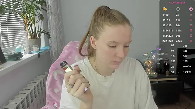 Mary Blu online show from November 20, 10:26 am