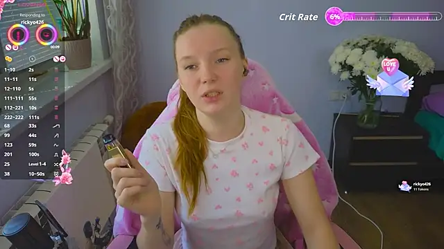 Snapshot of Mary_Blu chatting on May 8, 8:30 am Mary Blu online show from May 8, 8:30 am