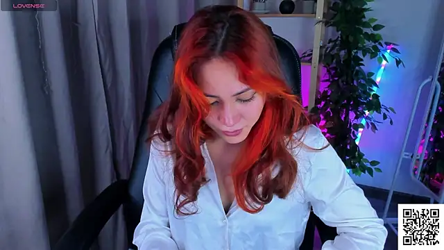 Alishha Sky online show from April 20, 12:24 am