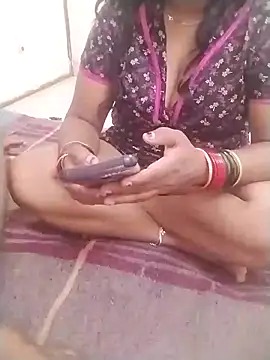 Snapshot of kavita-bhabhi-chut chatting on March 28, 11:21 am kavita-bhabhi-chut online show from March 28, 11:21 am