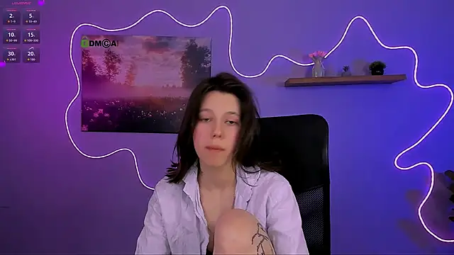 aria wild  online show from May 28, 8:28 pm