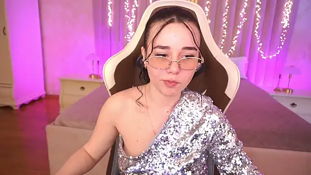 TorrySrar online show from March 27, 1:33 pm