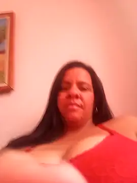 Snapshot of lapatronav2026 chatting on March 28, 1:00 pm lapatronav2026 online show from March 28, 1:00 pm