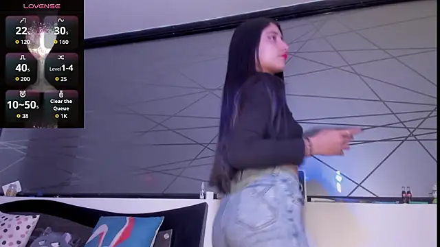 Princess tina online show from March 3, 1:12 am