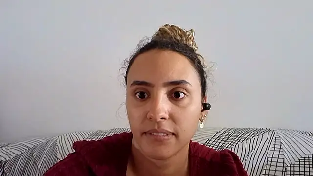 Snapshot of DeanneDelgrosso chatting on March 4, 12:00 pm DeanneDelgrosso online show from March 4, 12:00 pm