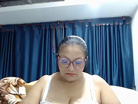  BellaNocturna online show from August 7, 2:57 am