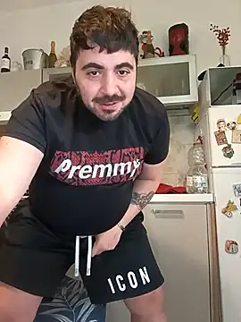 bear skinny online show from March 28, 3:22 pm