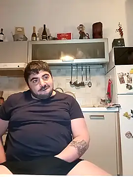 bear skinny online show from April 11, 12:15 am