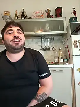 bear skinny online show from April 14, 12:00 pm