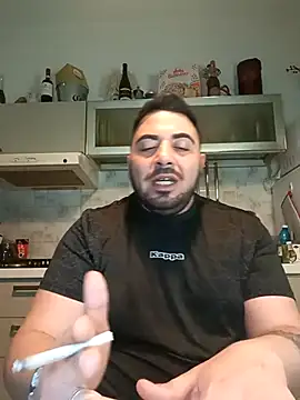 bear skinny online show from May 10, 10:37 pm