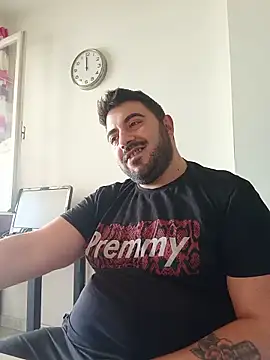 bear skinny online show from May 30, 3:09 pm