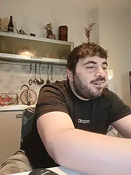 Snapshot of bear_skinny chatting on June 30, 9:49 pm bear skinny online show from June 30, 9:49 pm