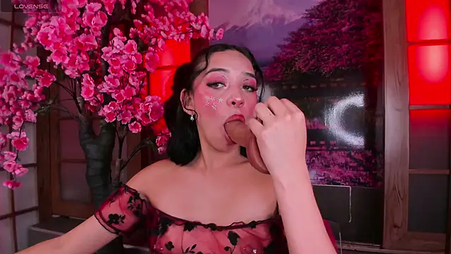 foxy hannah online show from April 8, 6:08 pm