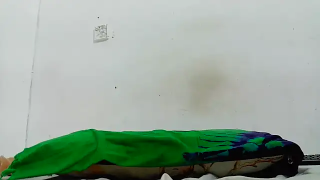 pinkycat online show from April 16, 9:04 pm