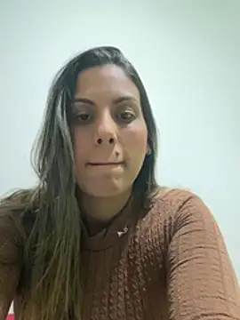 kifanyy online show from May 31, 2:42 am