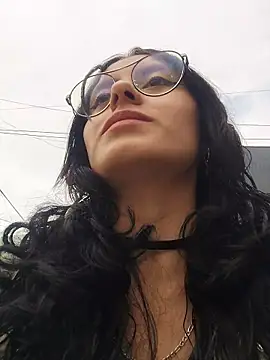 Naomimolie online show from March 12, 12:55 pm