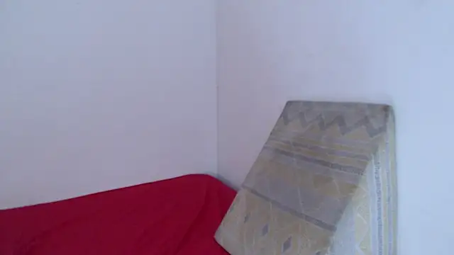 Scarlett Cherry  online show from April 11, 6:01 pm