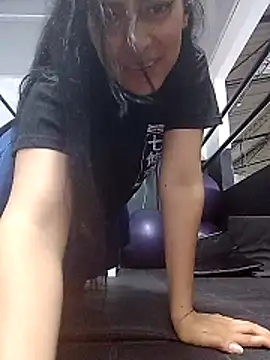 jaade doll online show from March 12, 1:01 am