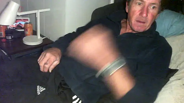 MrBombasticxxx online show from April 4, 5:21 pm