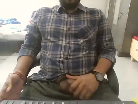 bigbuldgee online show from June 4, 5:57 am