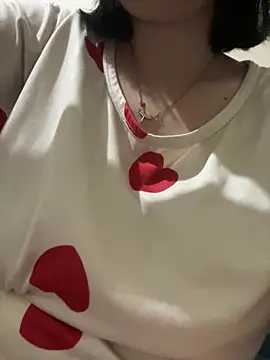 edeece online show from March 23, 7:40 pm