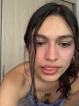 SweetCherry   online show from April 10, 10:14 pm