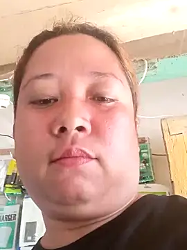 elaine19 online show from April 6, 1:47 am