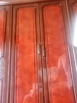 Oneinamillon45 online show from March 4, 11:27 am