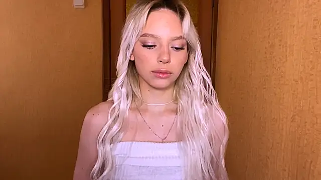 YawingSanguine online show from March 17, 9:12 am