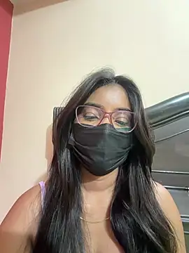 Snapshot of nikki_catz chatting on July 18, 4:55 pm nikki catz online show from July 18, 4:55 pm